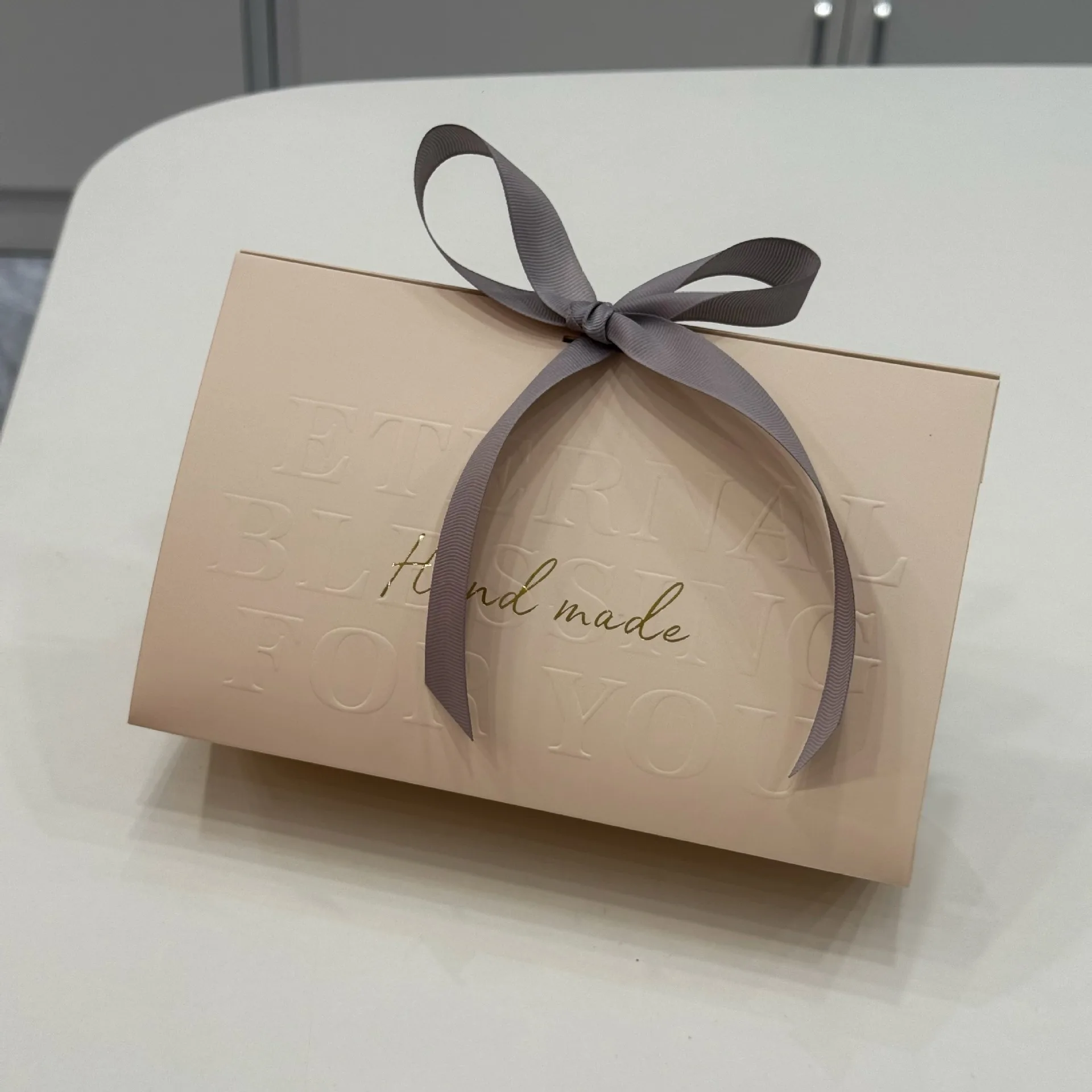 Custom Die-Cut Handle Paper Shopping Bag