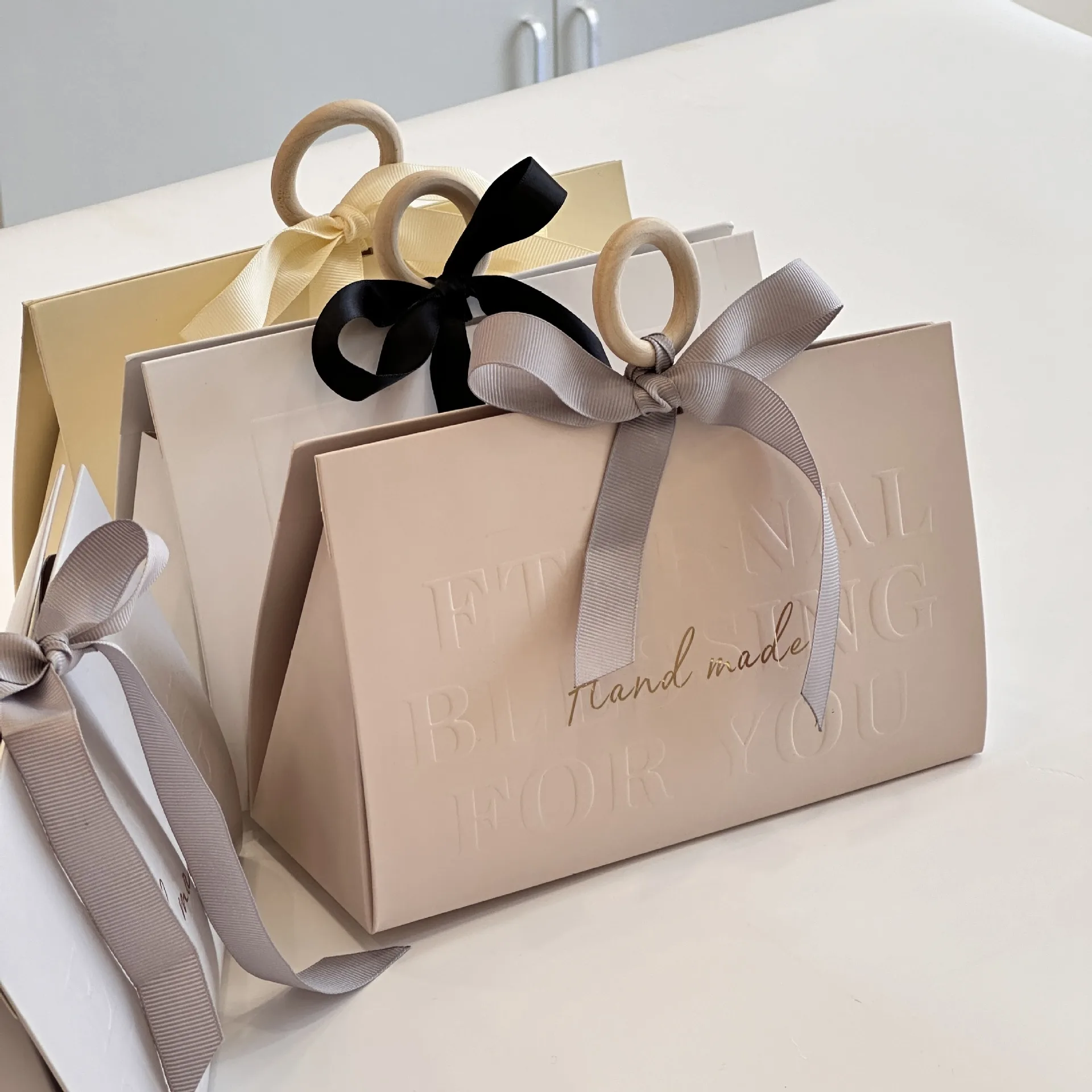 Custom Die-Cut Handle Paper Shopping Bag - Image 3