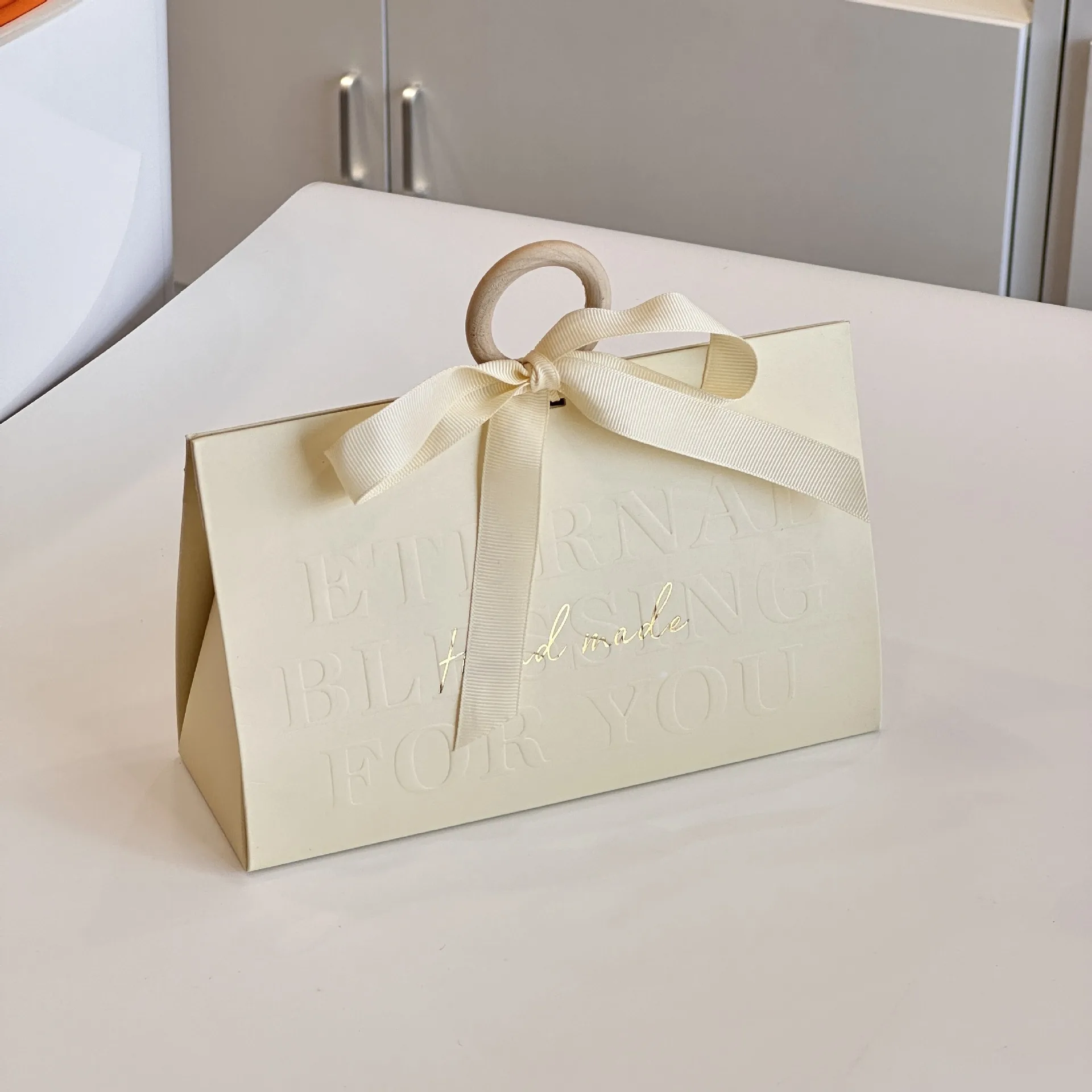 Custom Die-Cut Handle Paper Shopping Bag - Image 5