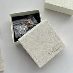 Jewelry box